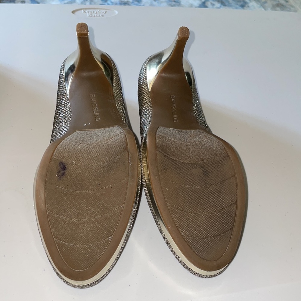 Gold pumps - Picture 4 of 5
